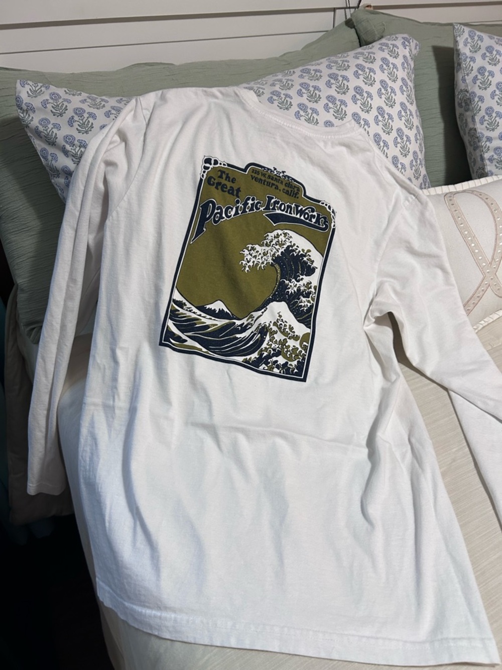Patagonia Pacific Iron Works Great Wave long sleeve white Cotton Shirt . - Picture 3 of 6
